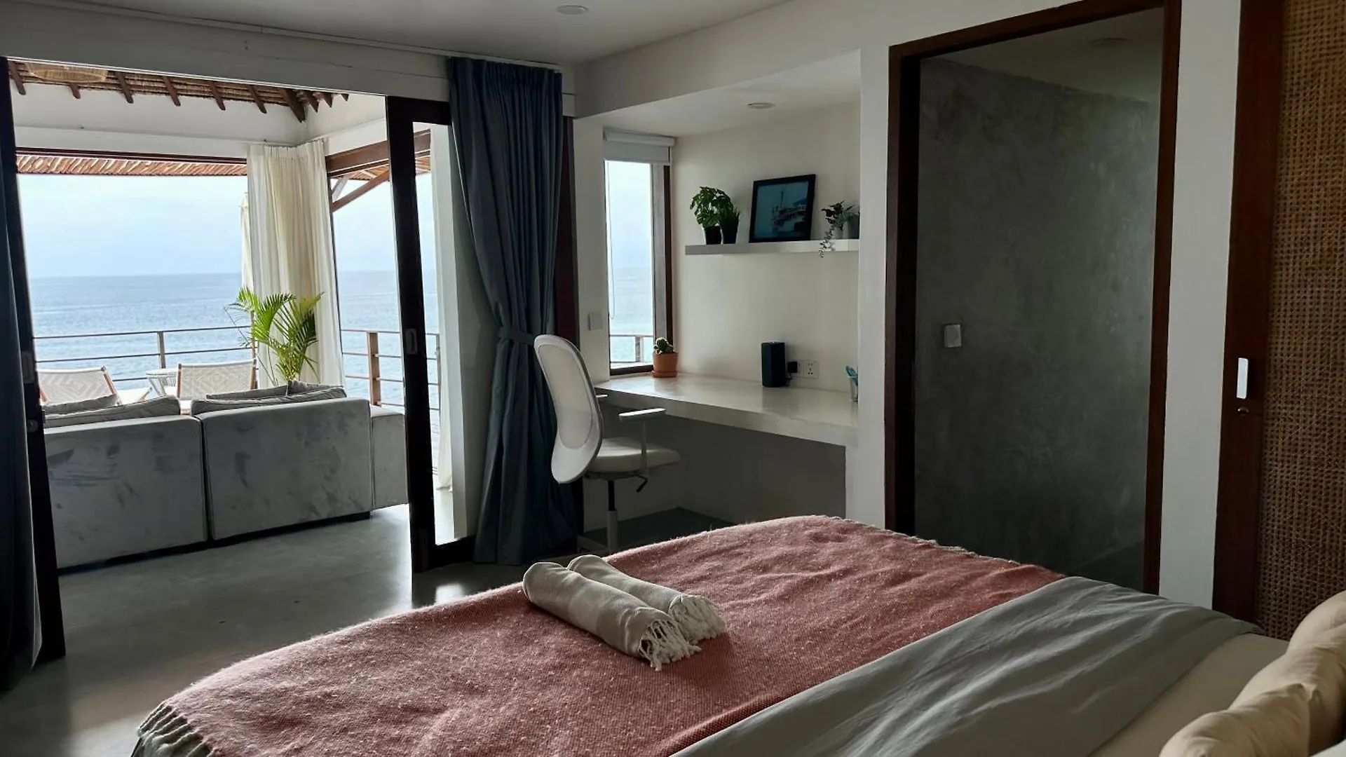 Bingin High Tide Villa Uluwatu