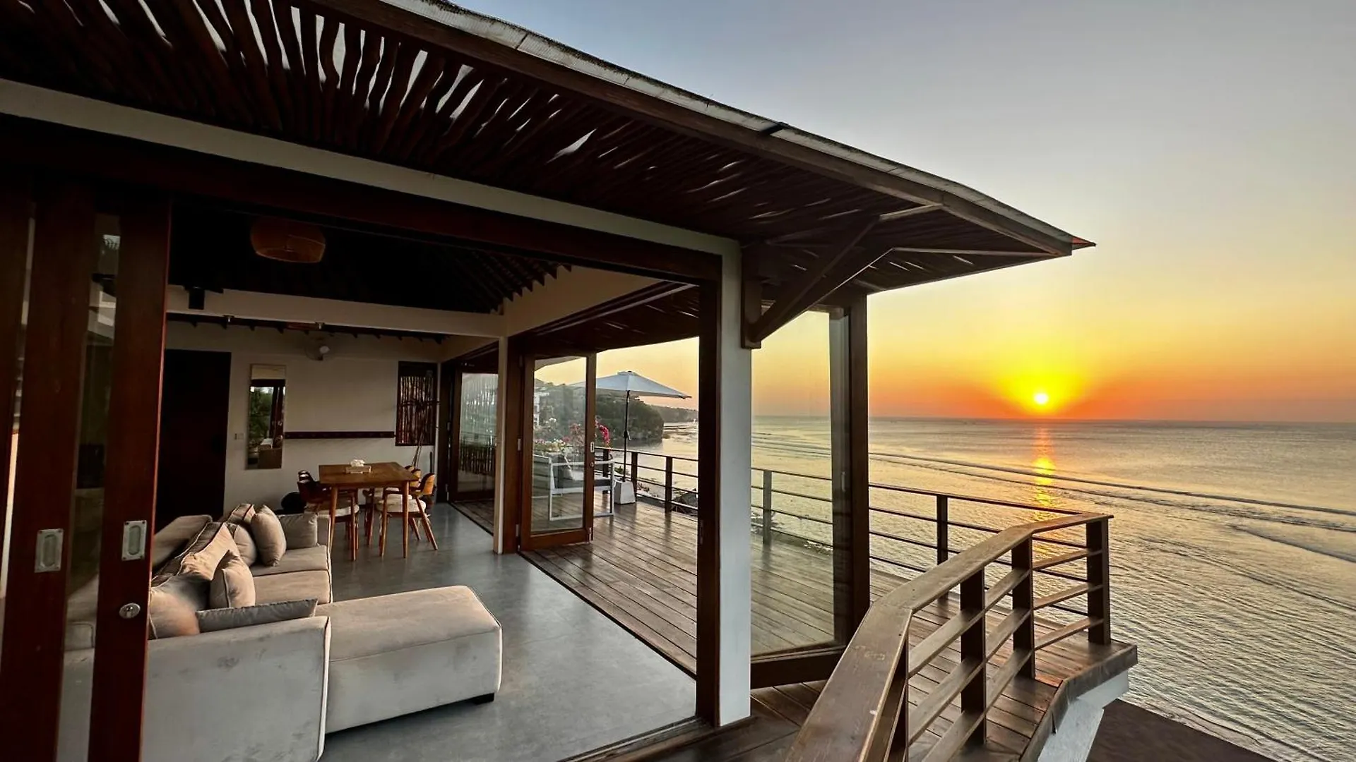 Bingin High Tide Villa Uluwatu